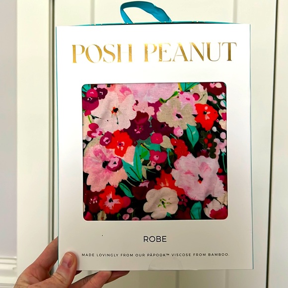 Posh peanut robe L/8-10 - Picture 1 of 3